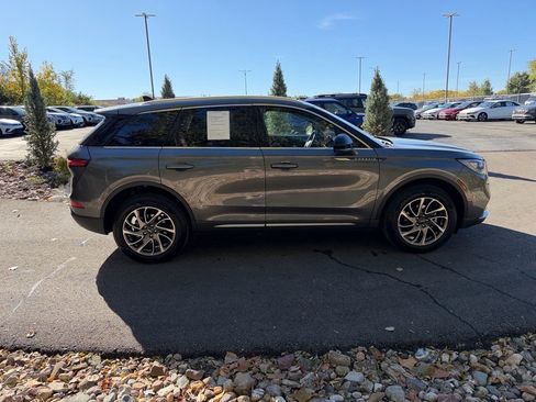 Certified 2022 Lincoln Corsair FWD w/ Equipment Group 101A image 6