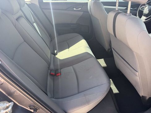 Used 2018 Honda Civic EX image 19