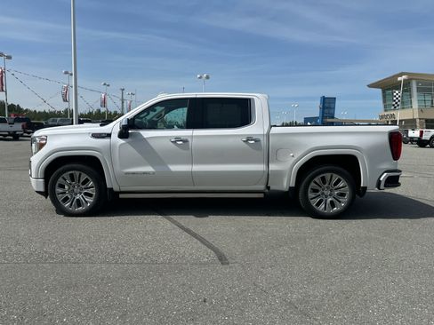 Used 2020 GMC Sierra 1500 Denali w/ Denali Ultimate Package AWD/4WD image 7