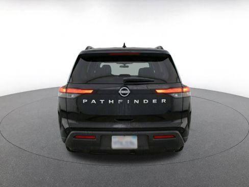 Used 2025 Nissan Pathfinder SV FWD image 7
