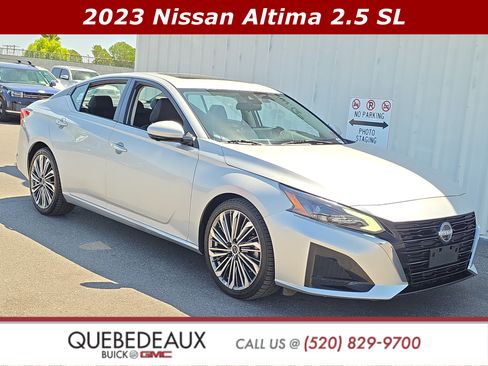 Used 2023 Nissan Altima 2.5 SL FWD image 1