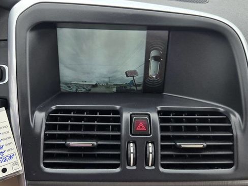 Used 2015 Volvo XC60 T6 Premier Plus image 24