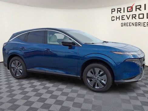 Used 2025 Nissan Murano SL w/ Cargo Package image 2