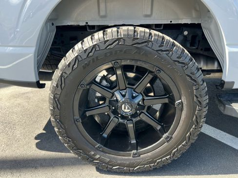 Certified 2025 Ford F150 Lariat w/ Equipment Group 501A Mid image 15