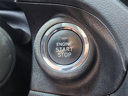 Used 2022 Subaru Ascent Onyx Edition image 27