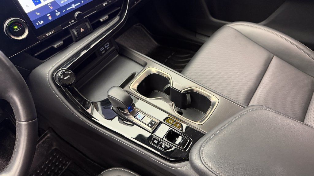 Used 2024 Lexus NX 250 AWD w/ Cold Area Package image 23