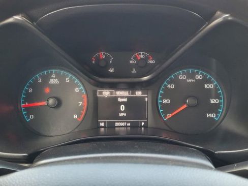 Used 2015 Chevrolet Colorado W/T RWD image 32