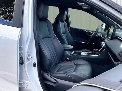 Used 2023 Toyota RAV4 XSE image 18