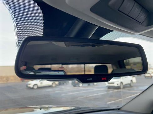 Used 2018 RAM 2500 Big Horn w/ Harvest Edition image 23