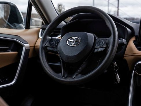 Used 2019 Toyota RAV4 LE w/ All Weather Liner Package image 23