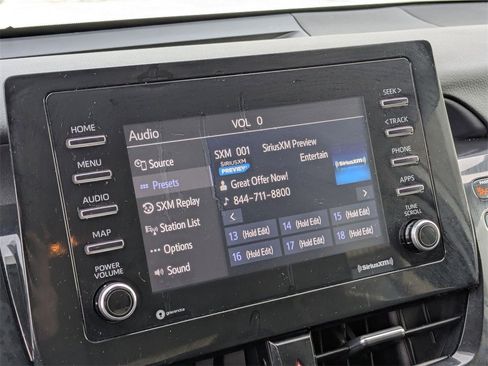 Used 2024 Toyota Camry SE image 24