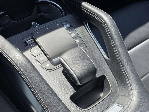 Used 2023 Mercedes-Benz GLE 350 w/ 3rd Row Seat Package image 23