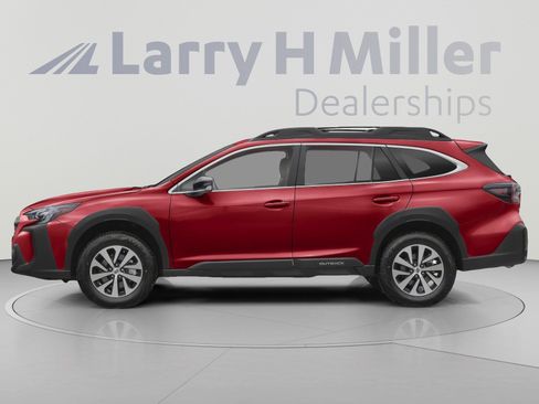 Used 2025 Subaru Outback Premium w/ Popular Package #1A AWD/4WD image 3