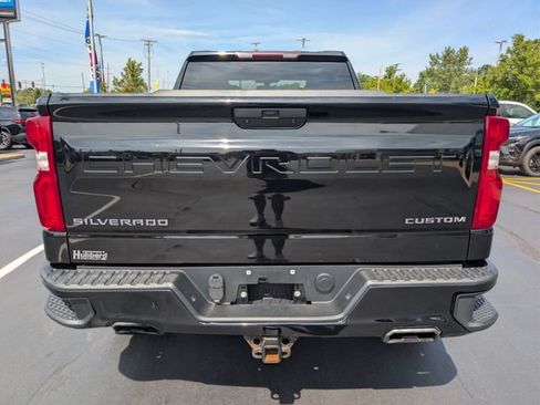 Used 2021 Chevrolet Silverado 1500 Custom Trail Boss AWD/4WD image 4