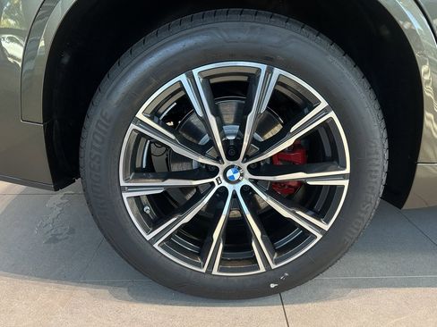 New 2026 BMW X5 xDrive40i w/ M Sport Package image 7