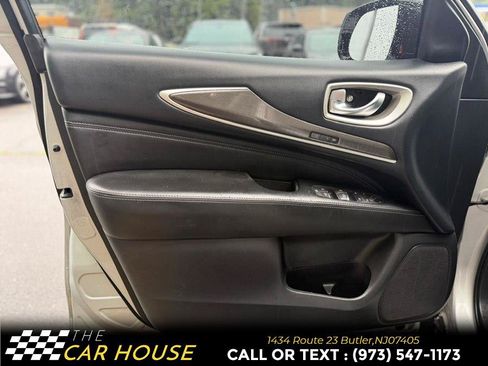 Used 2017 INFINITI QX60 Luxe AWD/4WD image 10