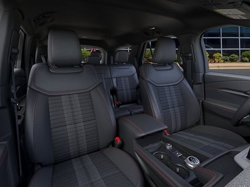 New 2026 Ford Explorer ST-Line RWD image 10
