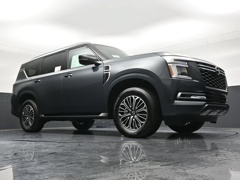 New 2026 Nissan Armada Platinum AWD/4WD image 31