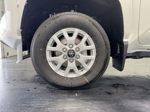 New 2026 Toyota Tacoma SR5 AWD/4WD image 6