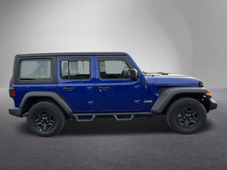 Used 2018 Jeep Wrangler Unlimited Sport video 2