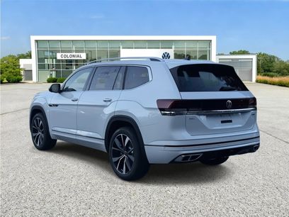 New 2026 Volkswagen Atlas SEL Premium R-Line