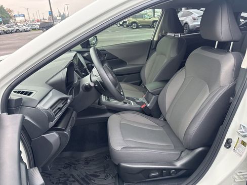 Used 2025 Subaru Crosstrek 2.5i Premium image 10