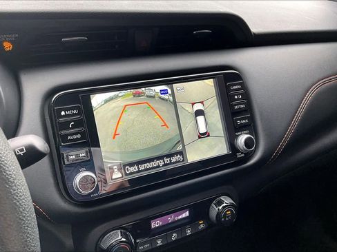 Used 2024 Nissan Kicks SR FWD image 26