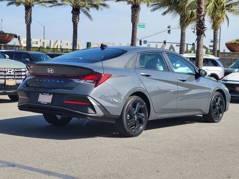 New 2026 Hyundai Elantra Sport FWD image 4