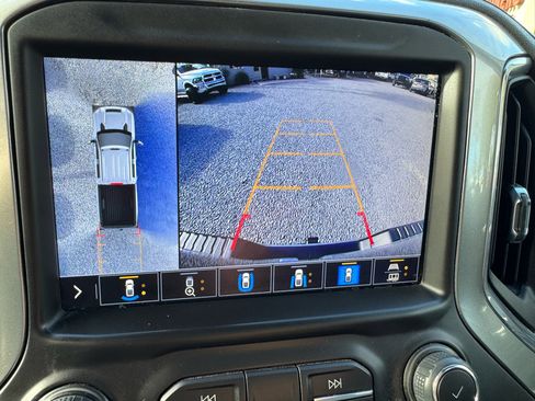 Used 2022 Chevrolet Silverado 3500 LTZ w/ LTZ Premium Package image 52