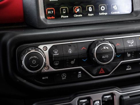 Used 2021 Jeep Wrangler Unlimited Rubicon image 31