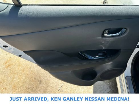 Certified 2024 Nissan Leaf SV Plus FWD image 16