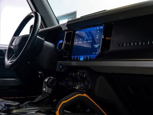 Used 2022 Ford Bronco Badlands w/ Sasquatch Package image 64