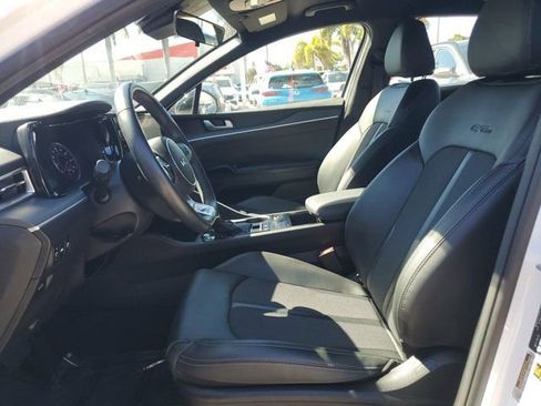 Used 2023 Kia K5 GT-Line image 11
