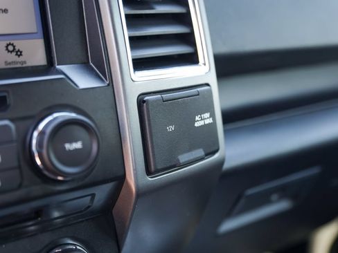 Used 2016 Ford F150 XLT w/ Equipment Group 302A Luxury RWD image 23