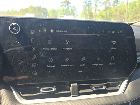 Used 2025 Chevrolet Equinox LT image 15