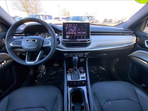 Certified 2023 Jeep Compass Limited image 14