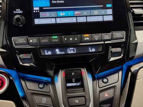 Used 2022 Honda Odyssey Touring image 10