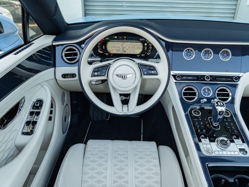 Used 2025 Bentley Continental GT Speed image 19