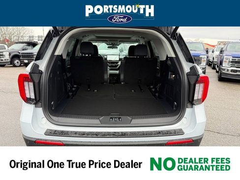 New 2026 Ford Explorer Active w/ Active Comfort Package image 17