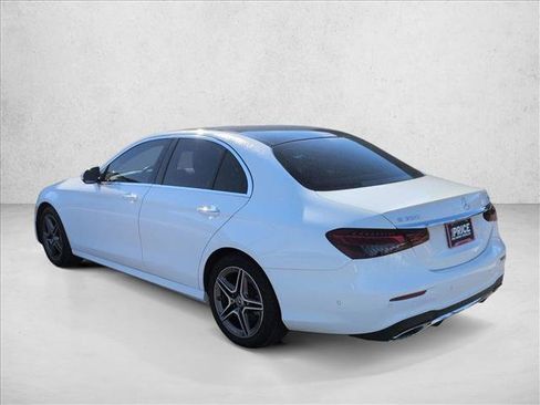 Used 2023 Mercedes-Benz E 350 4MATIC Sedan image 7