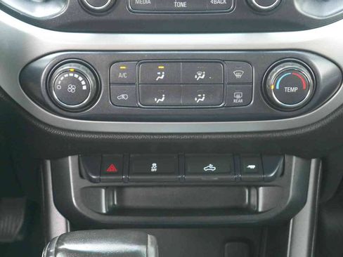 Used 2016 Chevrolet Colorado LT w/ LT Convenience Package AWD/4WD image 7