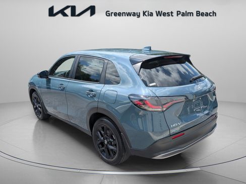 Used 2024 Honda HR-V Sport image 5