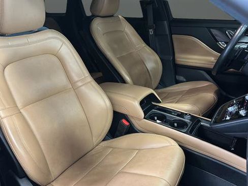 Used 2021 Lincoln Corsair Reserve AWD/4WD image 25