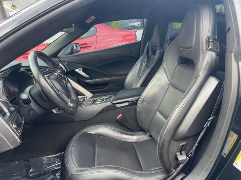 Used 2019 Chevrolet Corvette Stingray Coupe w/ 1LT image 14