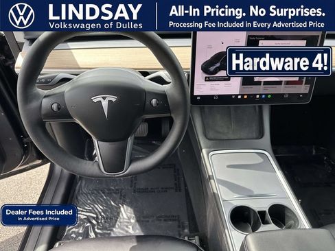 Used 2024 Tesla Model Y Long Range AWD/4WD image 10