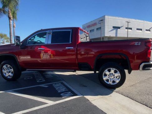 Used 2022 Chevrolet Silverado 2500 LTZ w/ LTZ Premium Package image 6