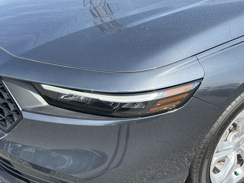 Certified 2025 Honda Accord LX image 6