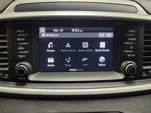 Used 2019 Kia Sorento L FWD image 25