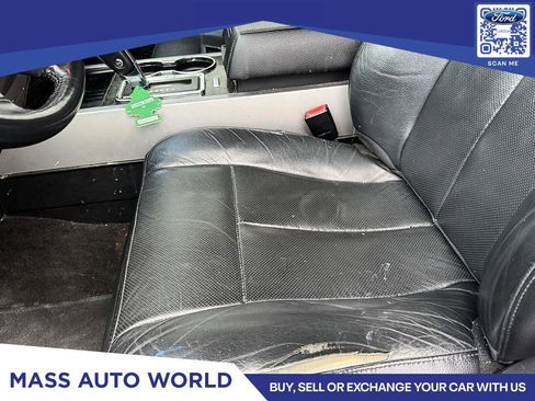 Used 2017 Ford Expedition Limited image 6