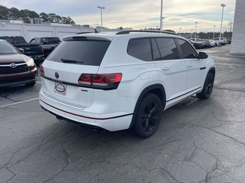 Used 2022 Volkswagen Atlas SEL R-Line image 10